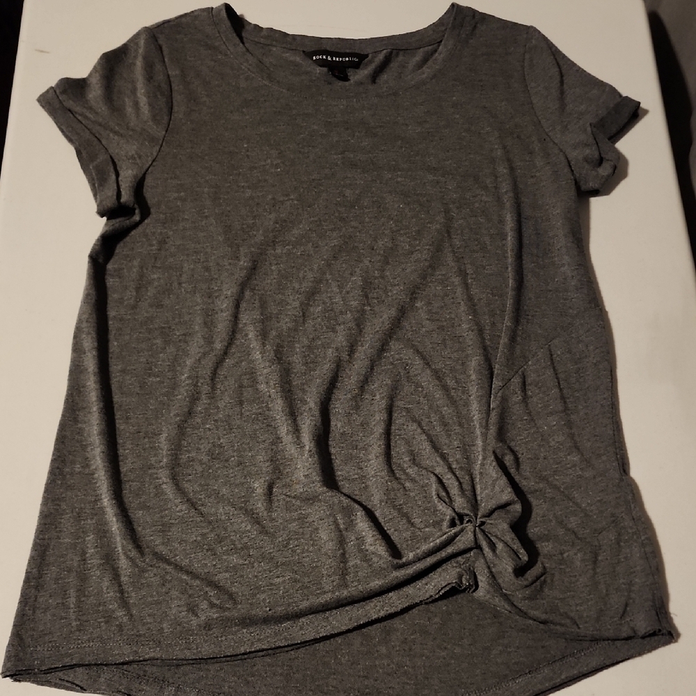 Rock & Republic Gray Tie Front Cap Sleeve Tee